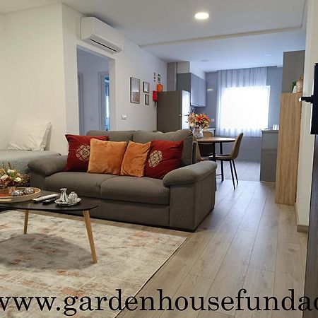Garden House Fundao Hotell Eksteriør bilde
