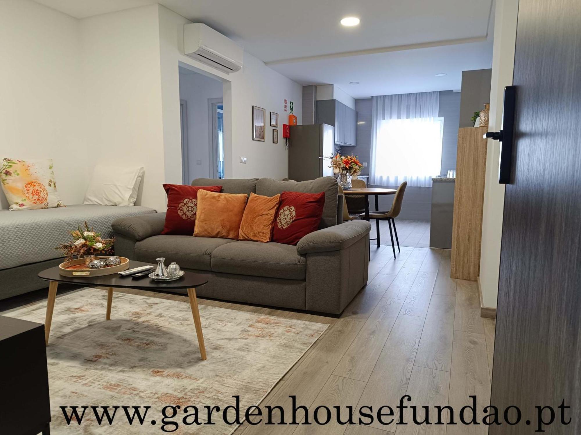 Garden House Fundao Hotell Eksteriør bilde